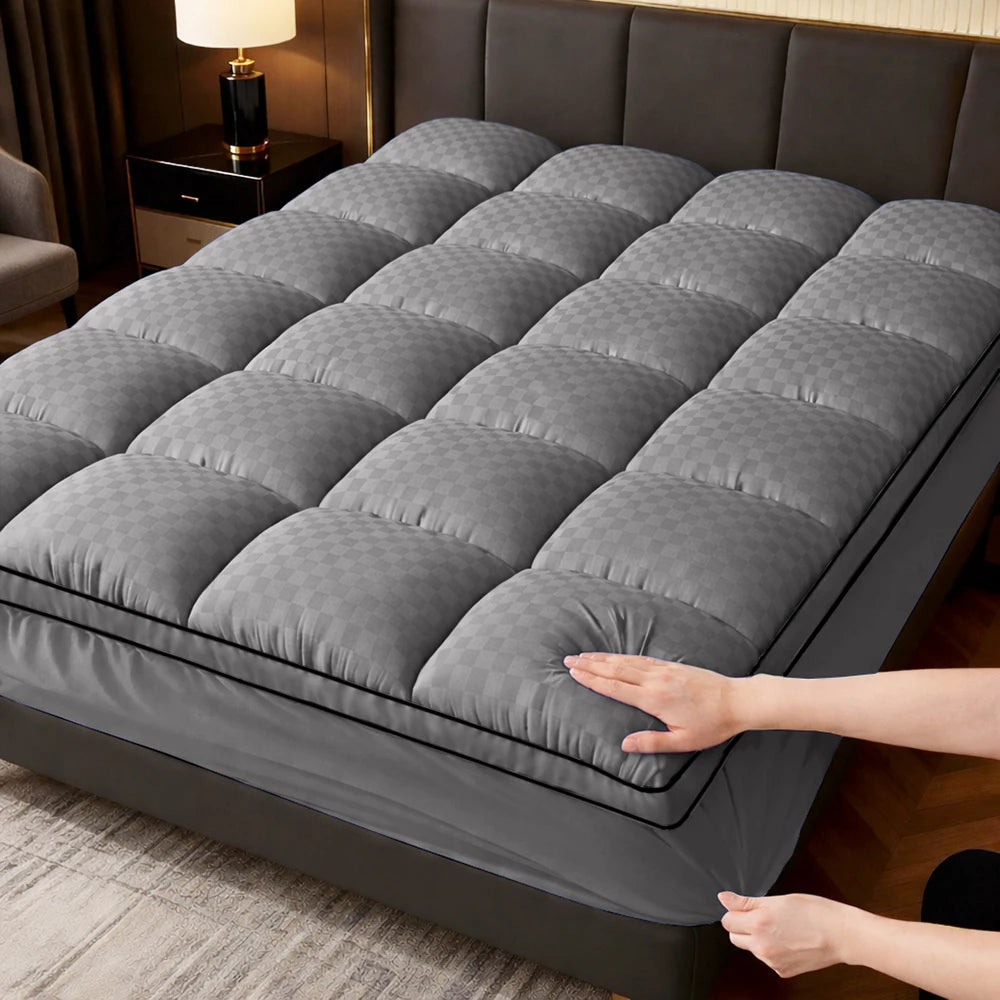 Extra Thick Mattress Topper 500-1000Gsm Cooling Noiseless Breathable Fitted 8-21 Deep Pocket Machine Washable Mattress Pad