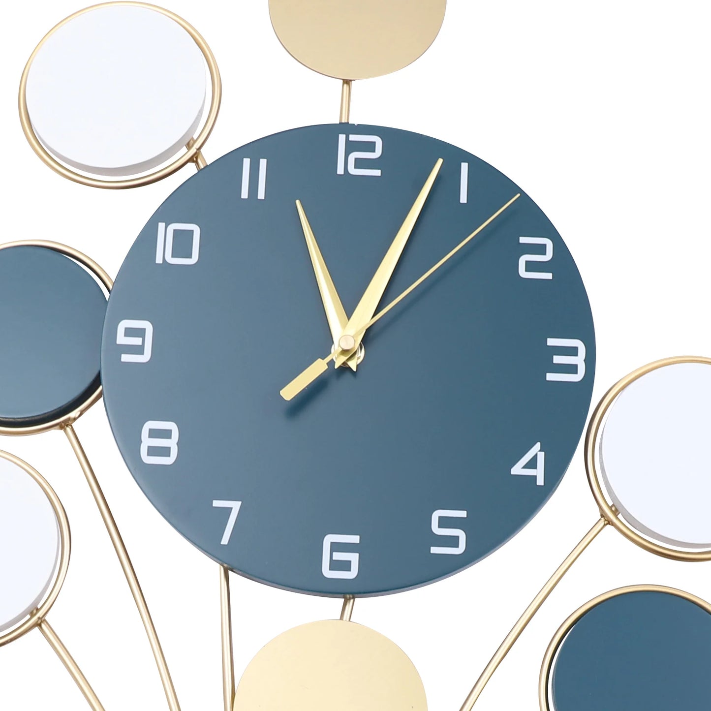 Silent Battery Operated Wall Clock Without Drilling